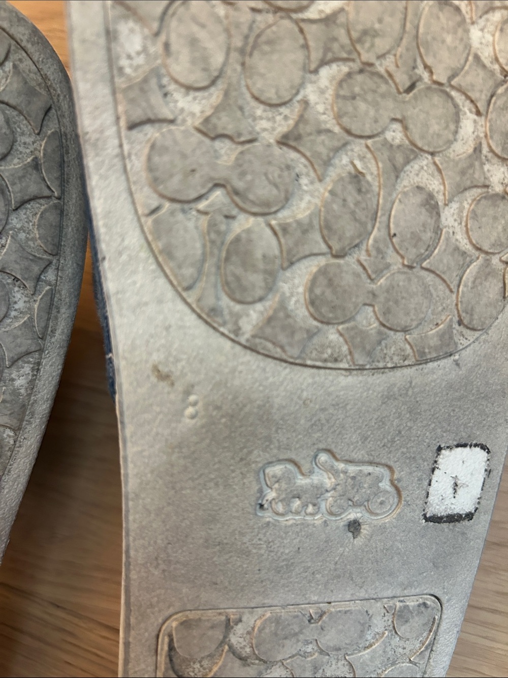 Coach jeans sandals-Sz 8 - Picture 9 of 9